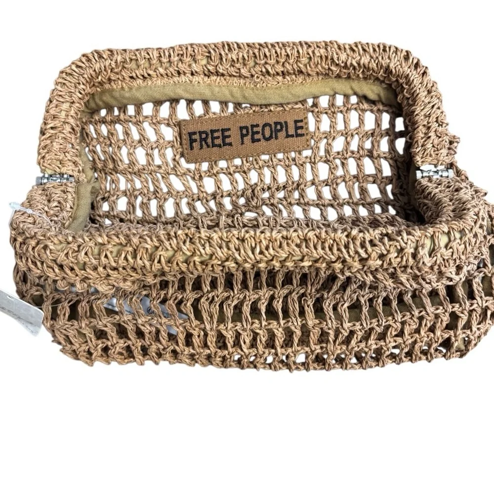 NWT Free People Sand Bound Clutch in Tan - Picture 3 of 5